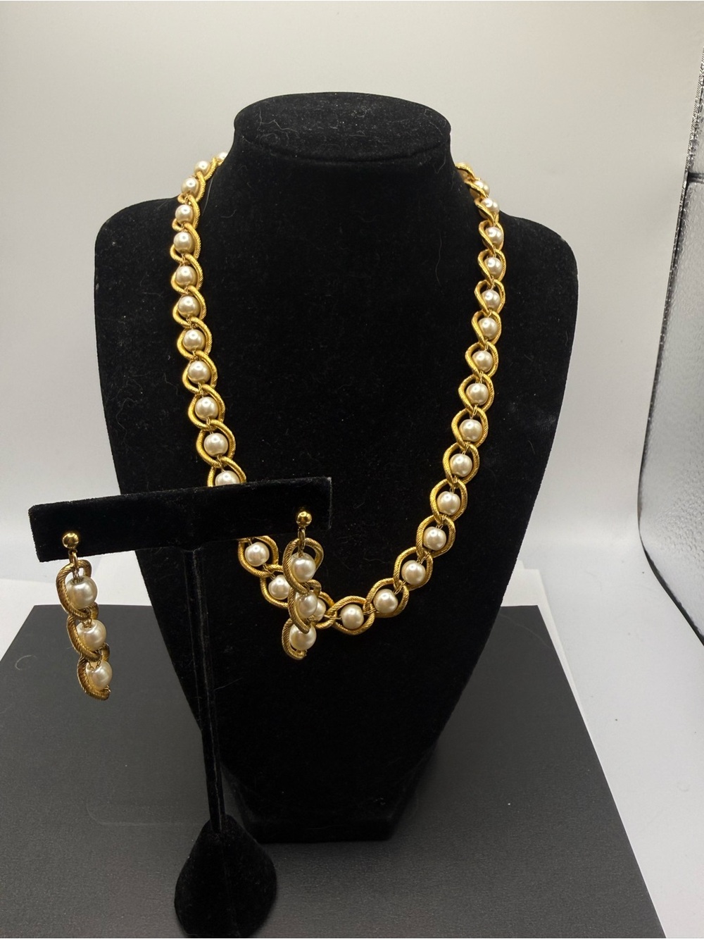 Vintage Napier Faux Pearl Gold Tone Necklace & Earring Set